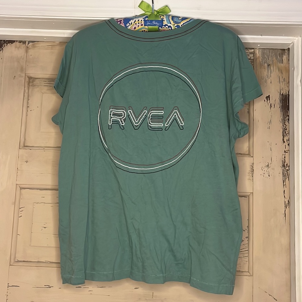 RVCA Short Sleeve - Picture 2 of 3
